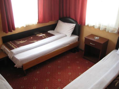 Imagen de la habitación del Hotel Necmi. Foto 3