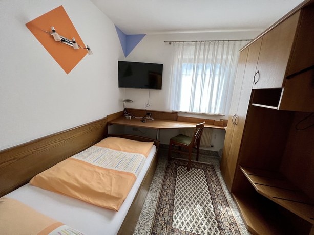 Imagen de la habitación del Hotel Nehrener Hof. Foto 10