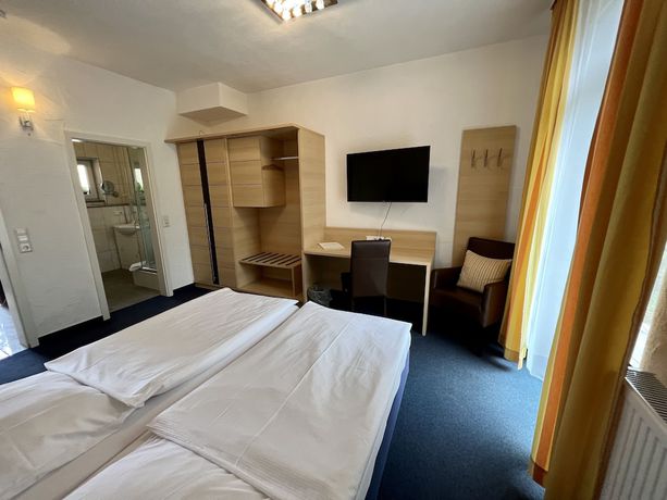 Imagen de la habitación del Hotel Nehrener Hof. Foto 16