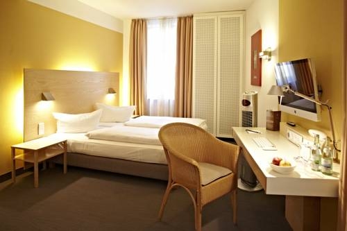 Imagen general del Hotel Nepomuk. Foto 3