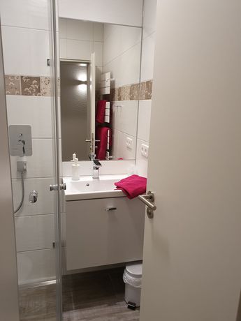Imagen de la habitación del Hotel Neuenburger Hof. Foto 17