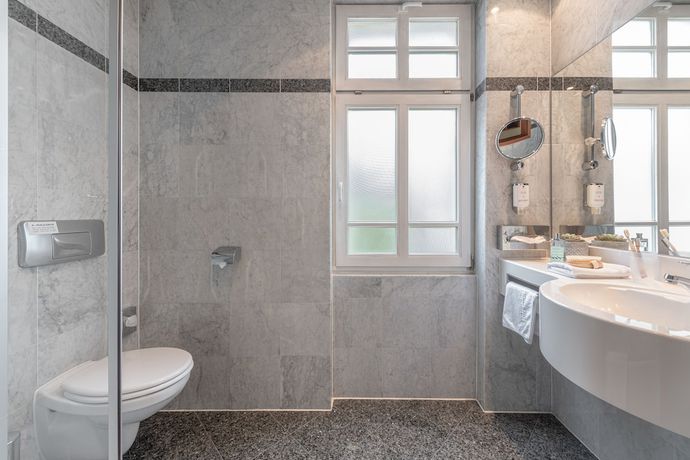 Imagen de la habitación del Hotel Neust&auml;dter Hof, Schwarzenberg/Erzgebirge. Foto 13