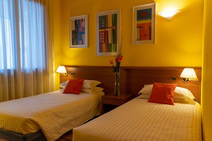 Imagen de la habitación del Hotel New Genziana. Foto 14