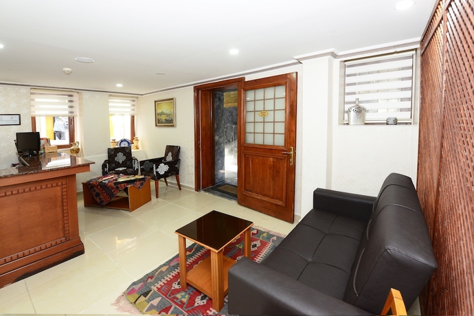 Imagen de los interiores del Hotel New House. Foto 19