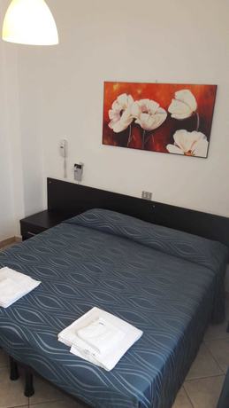 Imagen de la habitación del Hotel New Marilu. Foto 4