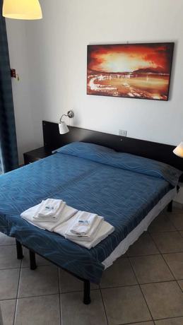 Imagen de la habitación del Hotel New Marilu. Foto 8