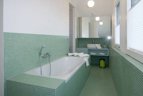 Imagen de la habitación del Hotel New Orleans. Foto 7