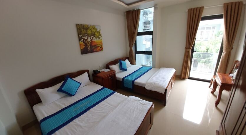Imagen de la habitación del Hotel Nhat Tan. Foto 17