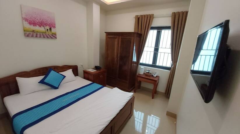 Imagen de la habitación del Hotel Nhat Tan. Foto 18