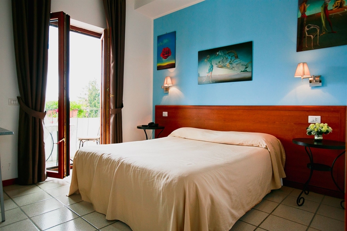 Imagen de la habitación del Hotel Nido Verde. Foto 12