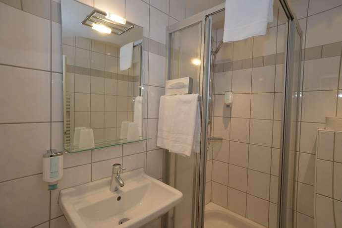 Imagen de la habitación del Hotel Nierswalder Landhaus. Foto 18