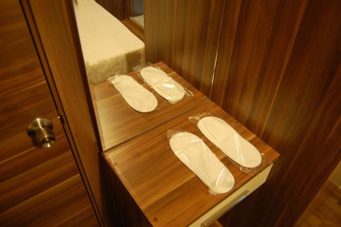 Imagen de la habitación del Hotel Nil Alav. Foto 12