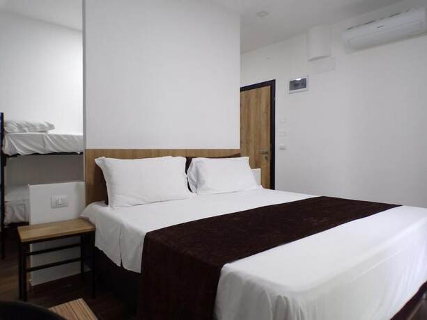 Imagen general del Hotel Nord Est. Foto 7