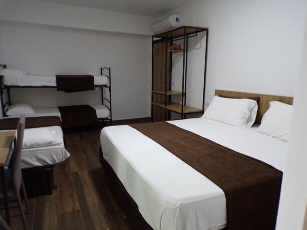 Imagen de la habitación del Hotel Nord Est. Foto 19
