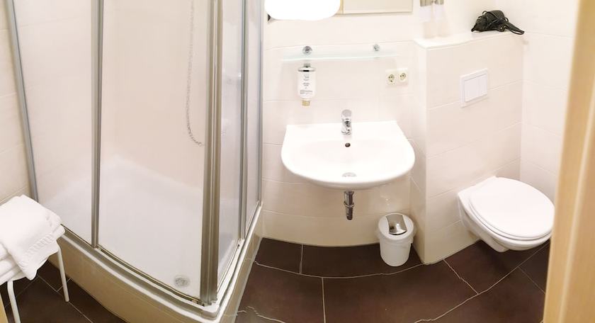 Imagen de la habitación del Hotel Nordischer Hof. Foto 11