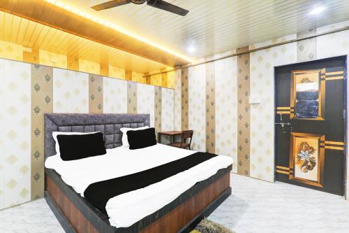 Imagen de la habitación del Hotel O A.J. RESIDENCY. Foto 19