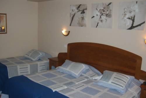 Imagen de la habitación del Hotel O Gadanha. Foto 4