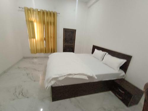 Imagen general del Hotel O Home Ayodhya Homestay. Foto 8