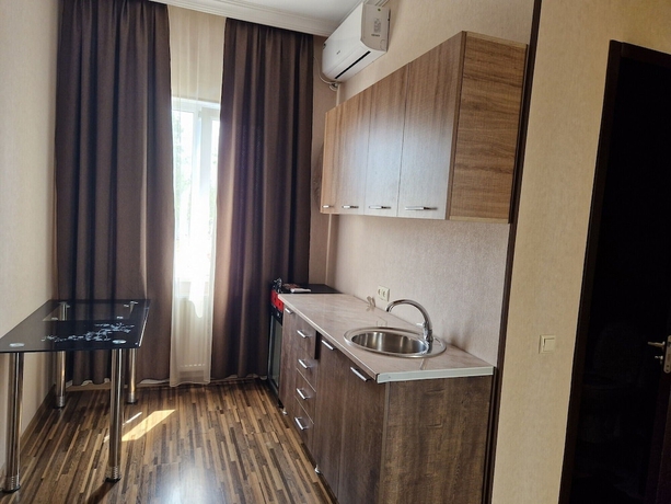 Imagen de la habitación del Hotel Oasis Villa. Foto 13