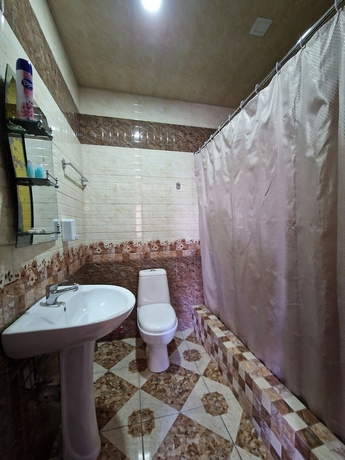 Imagen de la habitación del Hotel Oasis Villa. Foto 15