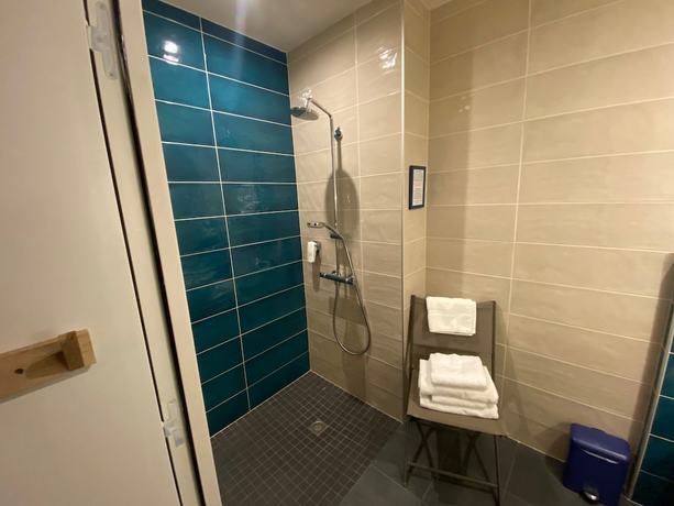 Imagen de la habitación del Hotel Oberland. Foto 14