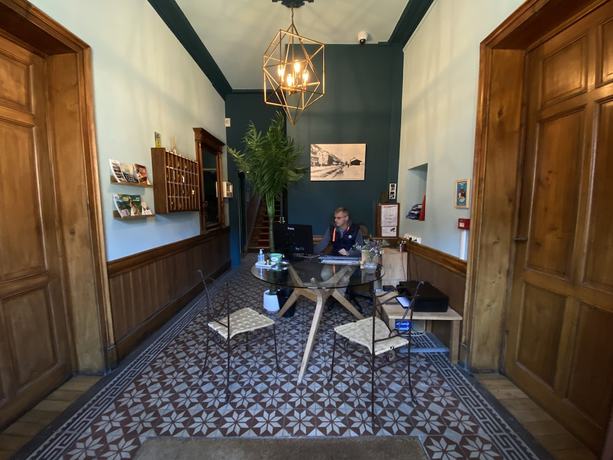 Imagen de los interiores del Hotel Oberland. Foto 20