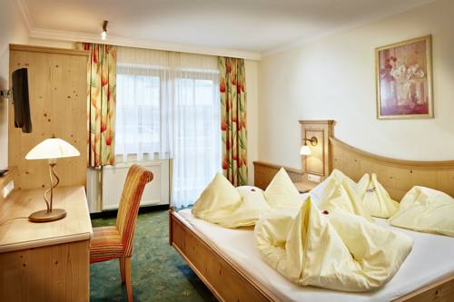 Imagen de la habitación del Hotel Oberschwarzach. Foto 3