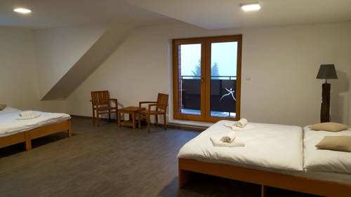 Imagen de la habitación del Hotel Obzor. Foto 9