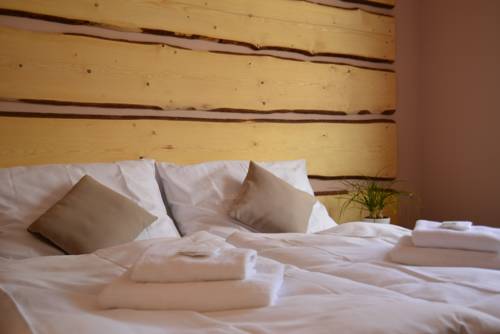 Imagen de la habitación del Hotel Obzor. Foto 15