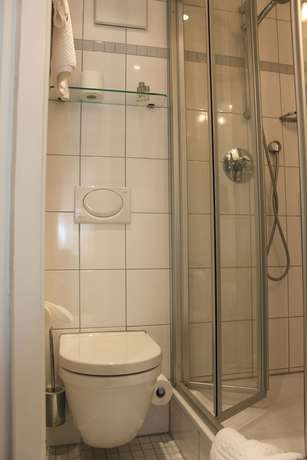 Imagen de la habitación del Hotel Occam. Foto 2