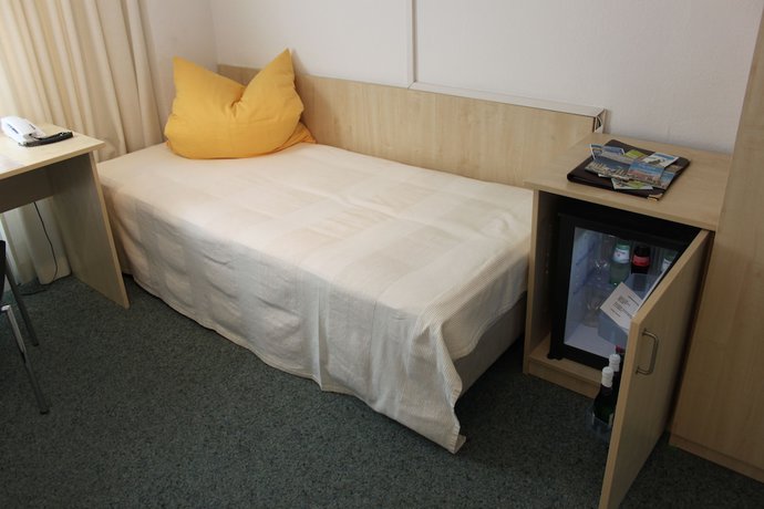 Imagen de la habitación del Hotel Occam. Foto 11