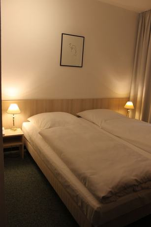 Imagen de la habitación del Hotel Occam. Foto 14