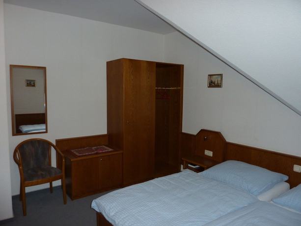 Imagen de la habitación del Hotel Ockenheim. Foto 9