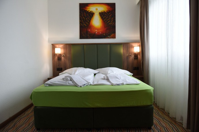Imagen de la habitación del Hotel Olive Inn. Foto 9