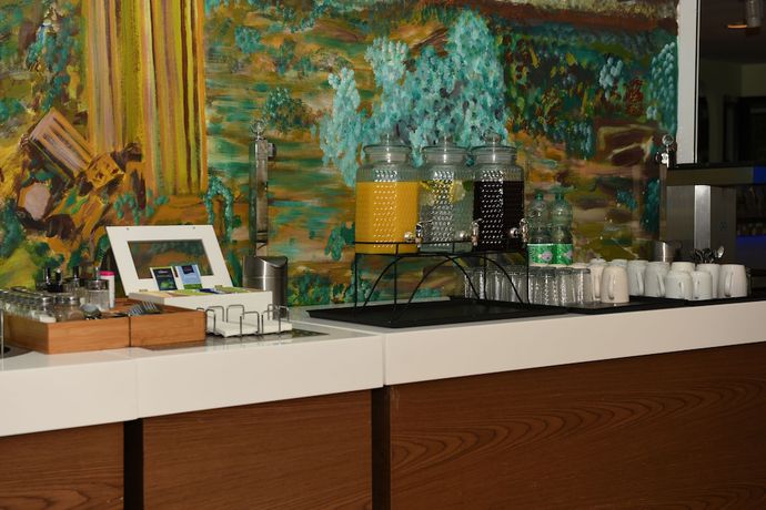 Imagen del bar/restaurante del Hotel Olive Inn. Foto 4