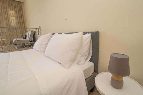 Imagen de la habitación del Hotel Omirikon. Foto 6