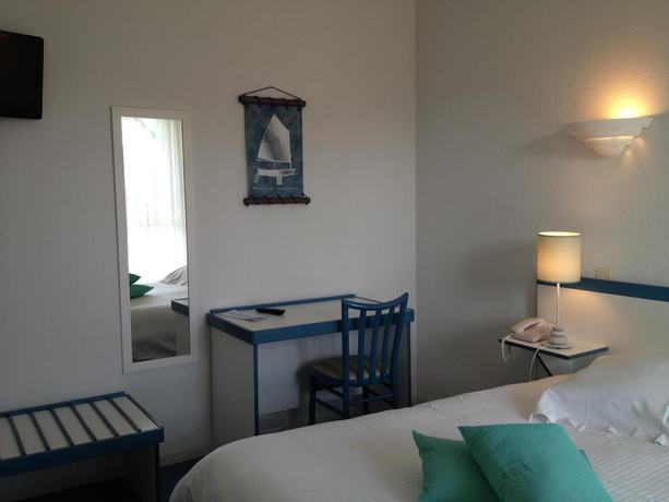 Imagen de la habitación del Hotel Orange Marine. Foto 7