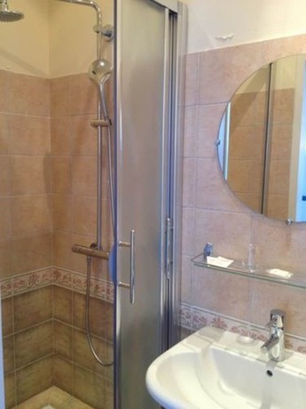 Imagen de la habitación del Hotel Orange Marine. Foto 19