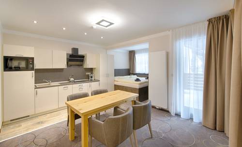 Imagen de la habitación del Hotel Orion, Abertamy. Foto 12