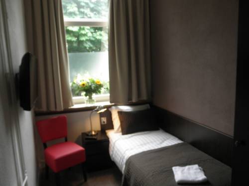 Imagen de la habitación del Hotel Orion, Rotterdam. Foto 7
