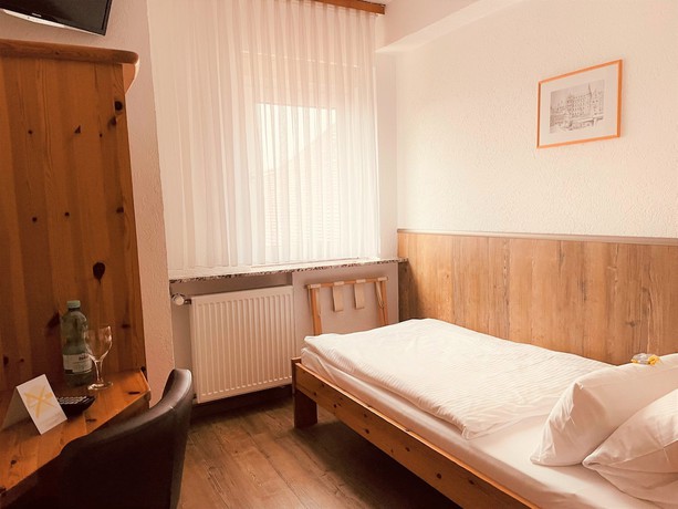 Imagen de la habitación del Hotel Orthwein. Foto 15