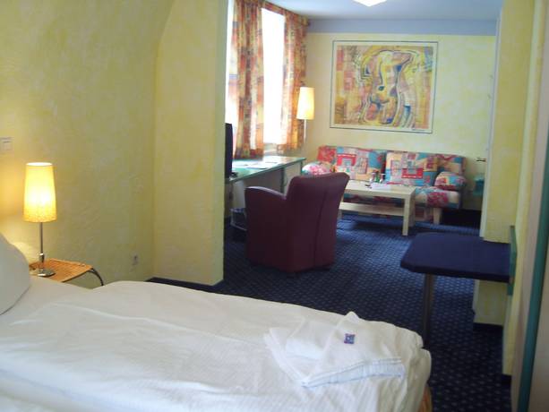 Imagen de la habitación del Hotel Ostseestern. Foto 17