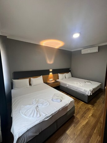 Imagen de la habitación del Hotel Otağ. Foto 18