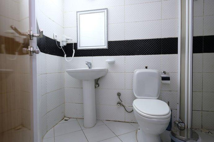 Imagen de la habitación del Hotel Ozbek. Foto 7