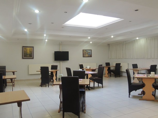 Imagen del bar/restaurante del Hotel Ozeren 2. Foto 2