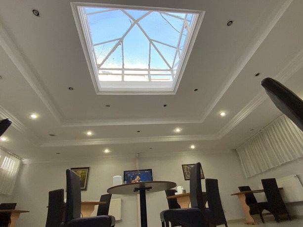 Imagen del bar/restaurante del Hotel Ozeren 2. Foto 3