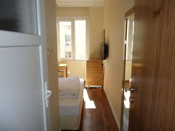 Imagen de la habitación del Hotel Ozkar. Foto 4