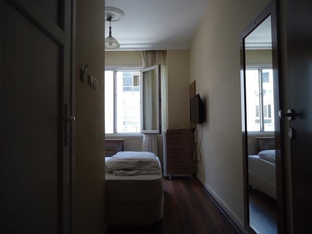 Imagen de la habitación del Hotel Ozkar. Foto 5
