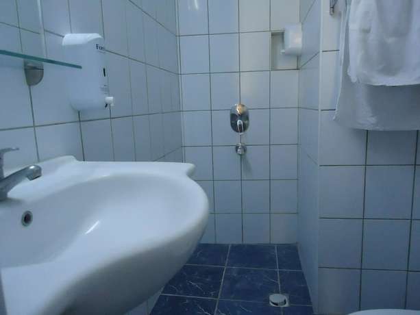 Imagen de la habitación del Hotel Ozkar. Foto 6