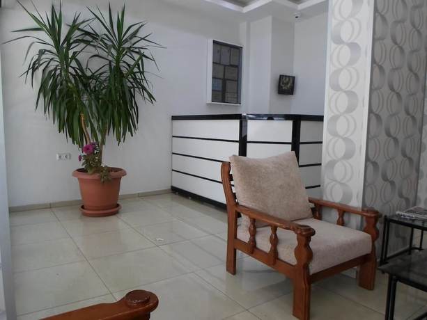 Imagen de los interiores del Hotel Ozkar. Foto 18